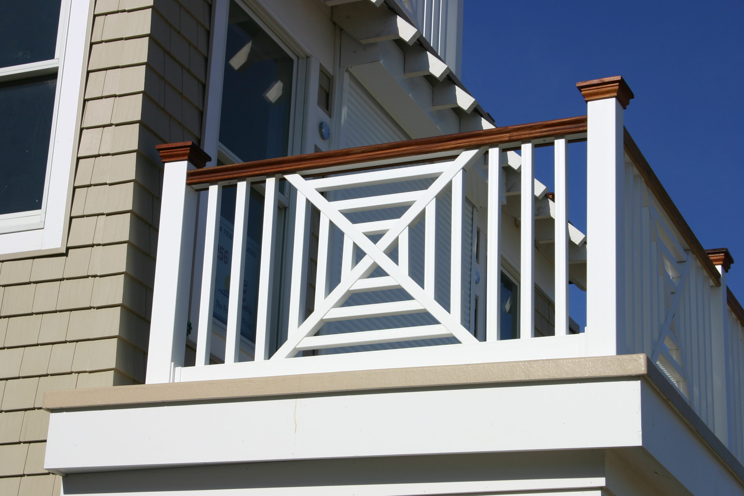 Mahogany-Spider-Web-1